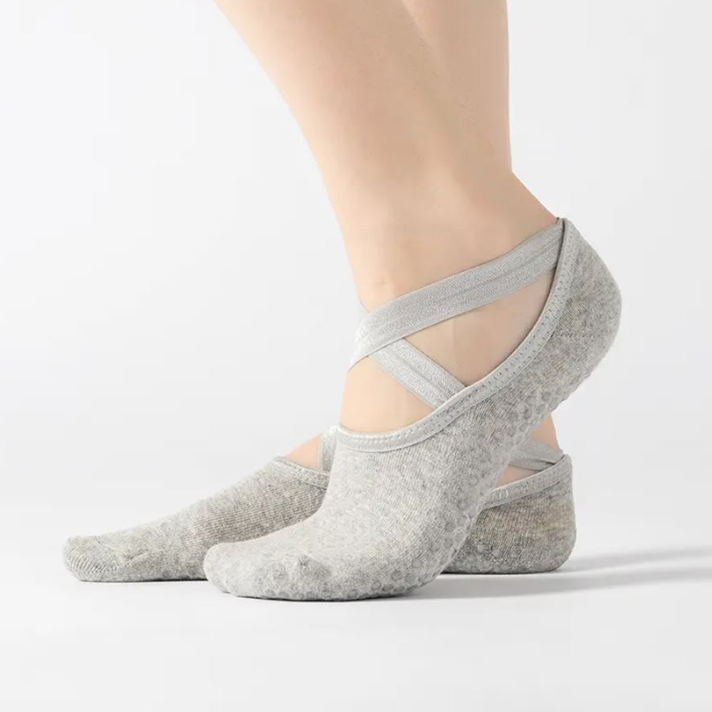 grey-pilate-socks